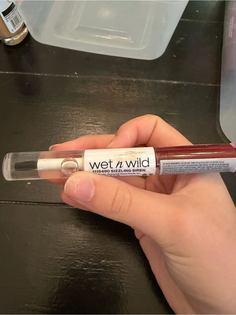 NWT Wet N Wild Lock 'N' Shine Lip Color + Gloss- Color 1115490 Sizzling Siren